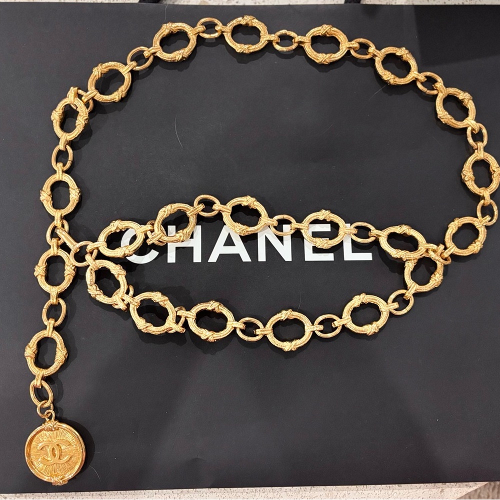 Authentic CHANEL double chain link gold plated medallion vintage belt 95cm - Picture 9 of 9